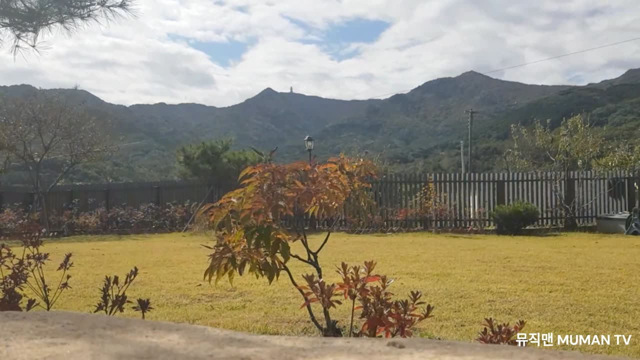 autumn wind and clouds (KOREA)