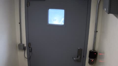 6026RHOBG1G101CWestVestibule_2021-01-06_12h00min02s177ms.mp4