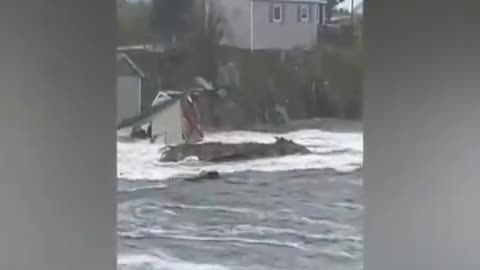 Footage of the damage in Canada , caused by Hurricane Fiona ! Like a tsu