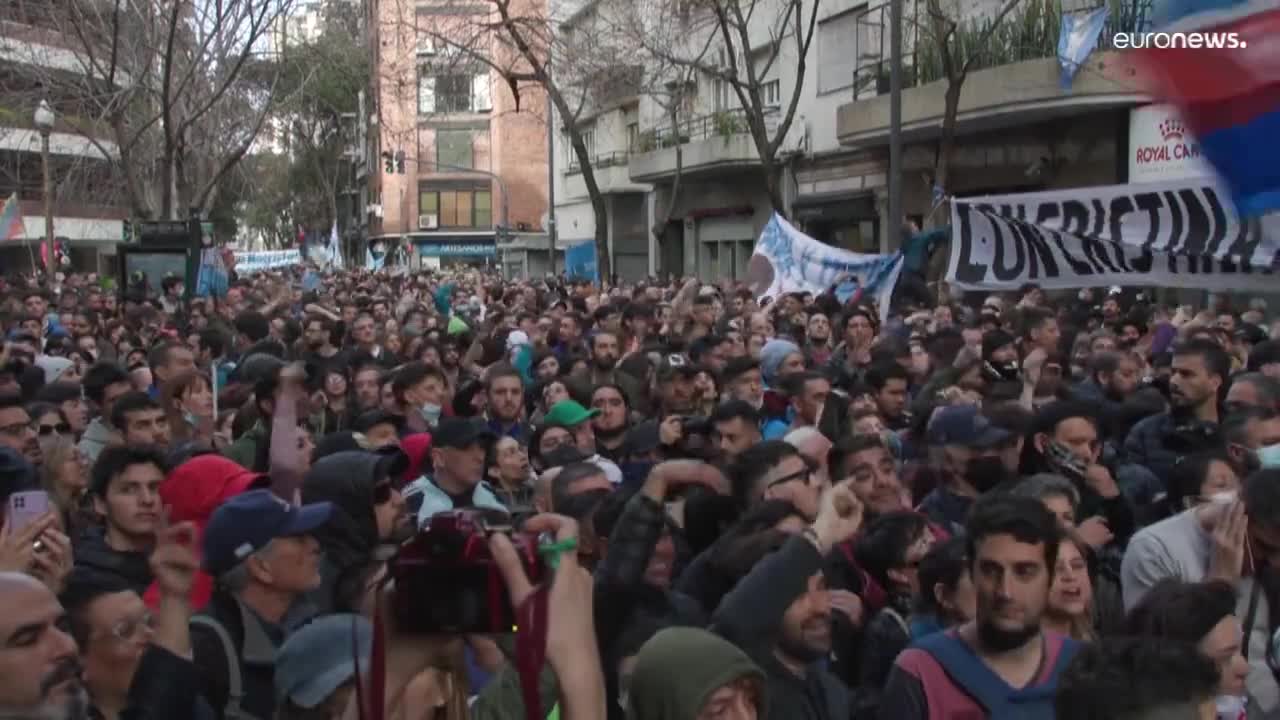 Violencia en Argentina tras la condena por corrupción solicitada para Cristina Fernández de Kirchner