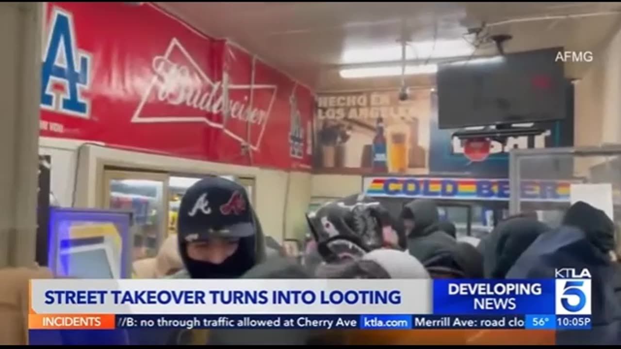 Looting an LA Gas Station