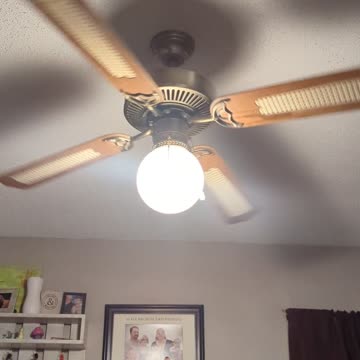 BradKuz76 Light Bulbs