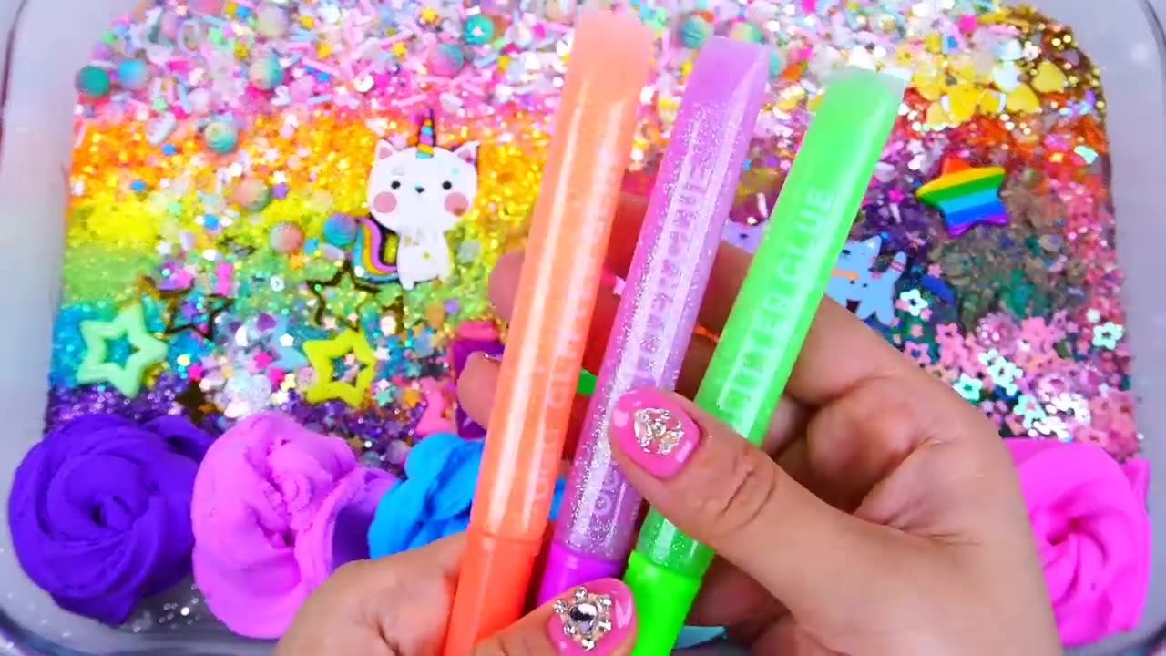 Cat 🌈 slime mining random cute shiny things in to slime #ASMR#Satisfying