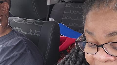 A mother talks her son into going to school #jokeoftheday