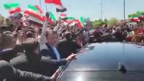 People of Damascus welcomed the Iranian President