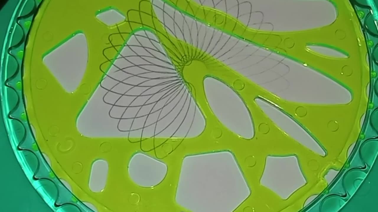 Spirograph Flower Fail ASMR