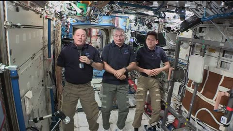 Space Station Crew Members Discuss Life in Space with the Media