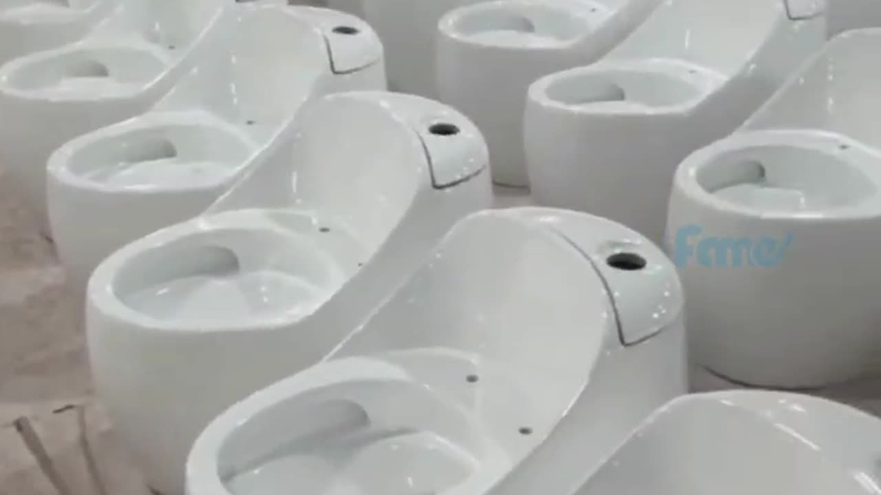 Very affordable, good quality ceramic toilet