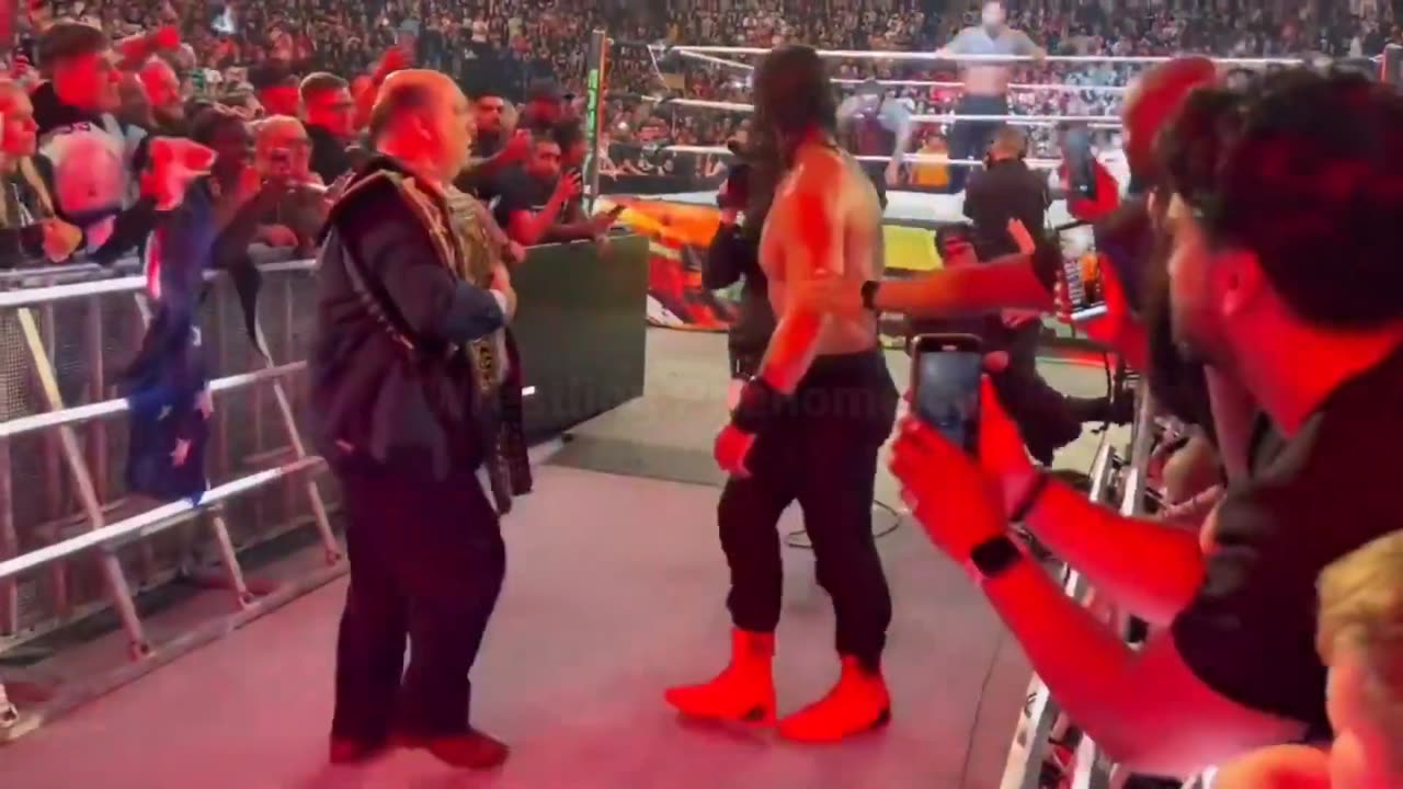 Roman Reigns Shocking Viral Video Caught By Fans In Tour Bus After WWE Smackdown 2023