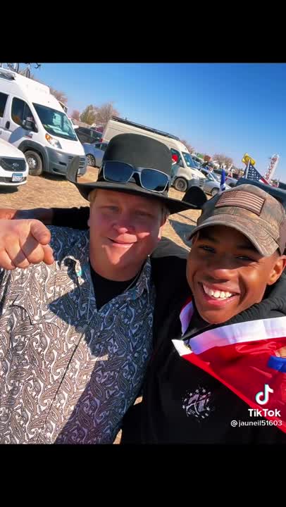 This the love of the convoys