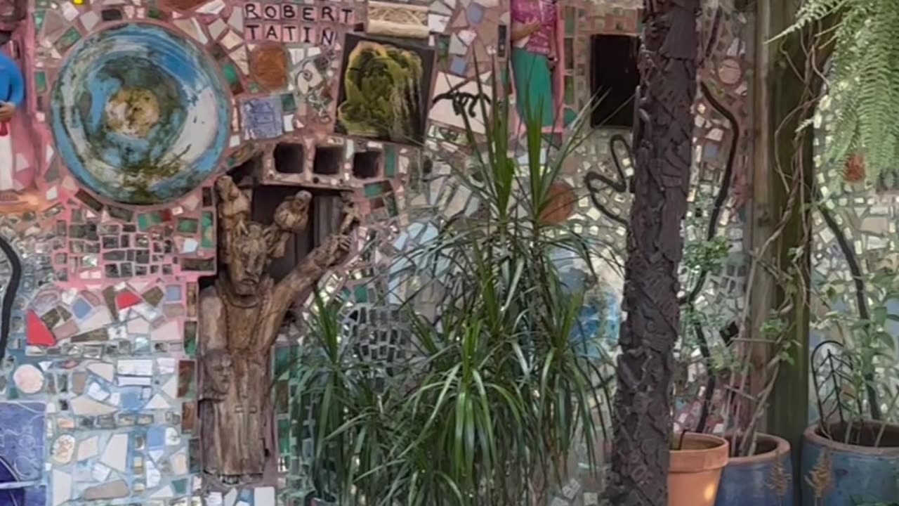 Philadelphia Magic Gardens