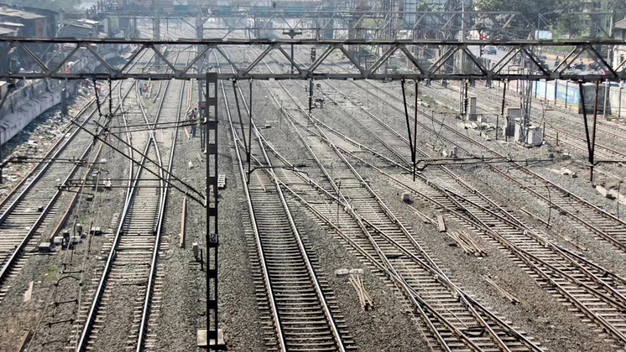 What is meaning of x behind train