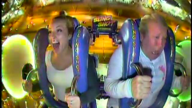 Lady craps her pants on slingshot ride!