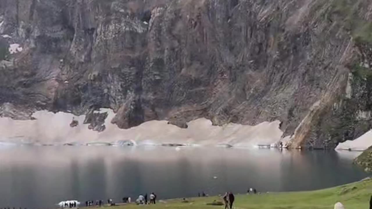 Rati Gali Lake kashmir