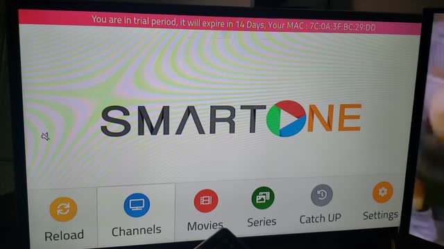 Veja como inserir a lista de canais no SmartOne