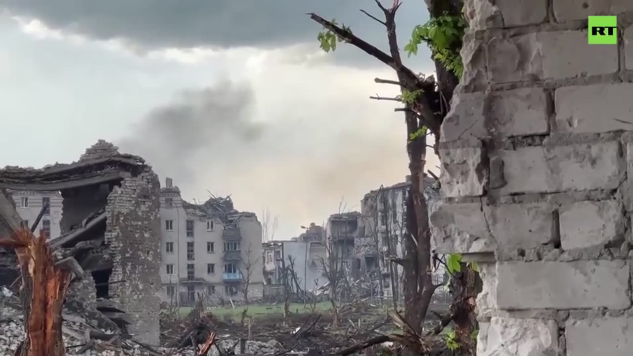 RT Joins Russian Troops In Artemovsk (Bahkmut)...