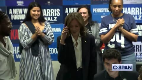 Kamala just pretended to call a voter but then accidentally showed her screen