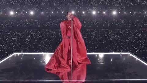 Rihanna’s FULL Apple Music Super Bowl LVII Halftime Show