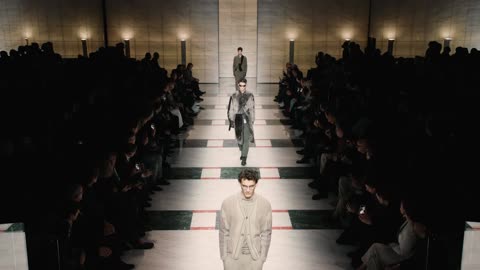 Giorgio Armani Men's Fall Winter 2023 Fashion Show