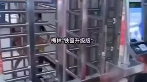 In China, airport-style security barriers, equipped with cameras to leave their own neighbourhoods.