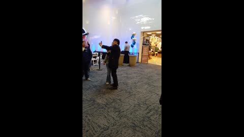 Erik Estrada Promotion Mall Bridgeport wv