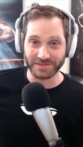 JIM CARREY NUKES HIS TWITTER ACCOUNT AFTER EPSTEIN QUESTIONS POP UP