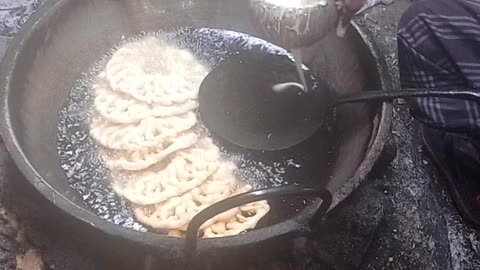 Making Bangladeshi jilapi🇧🇩