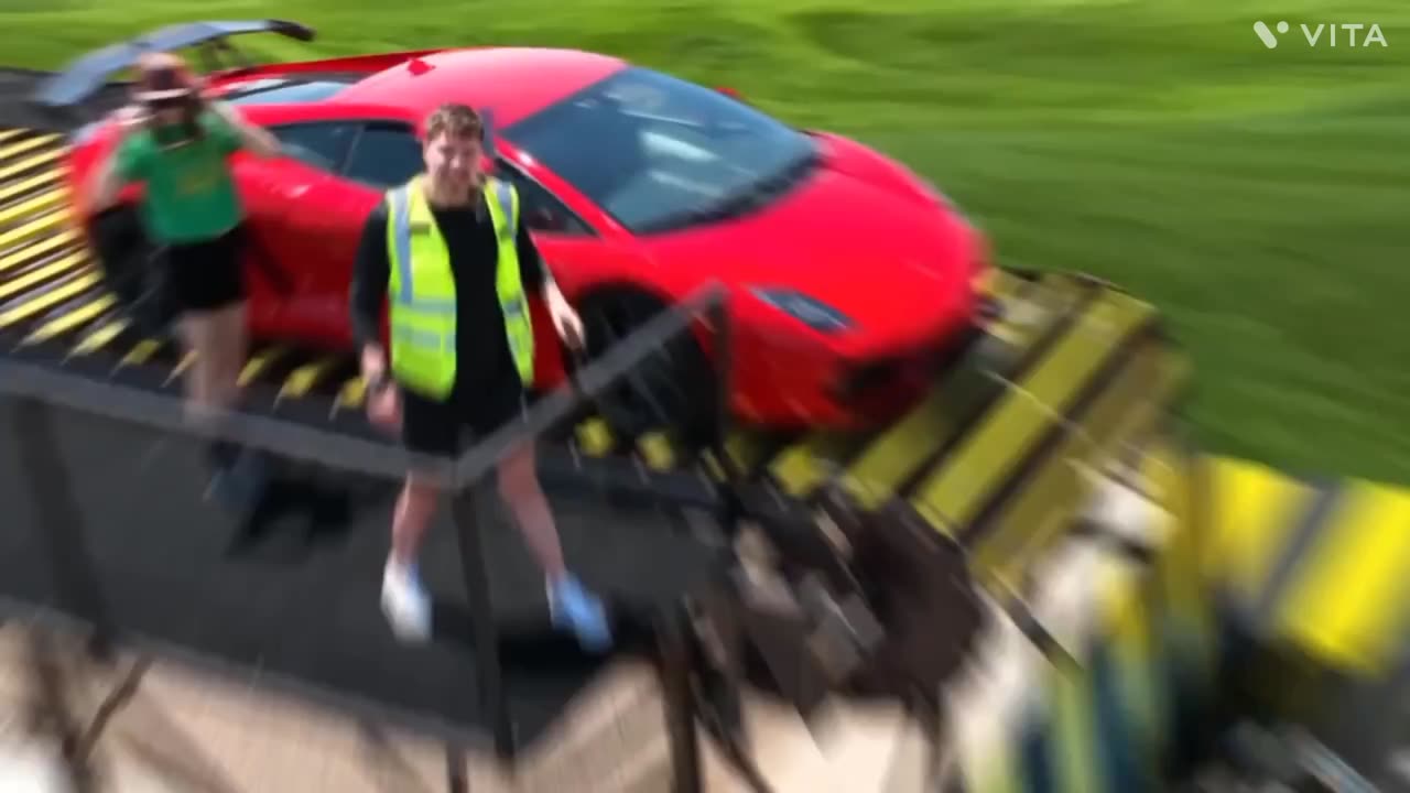 Lamborghini VS Shredder