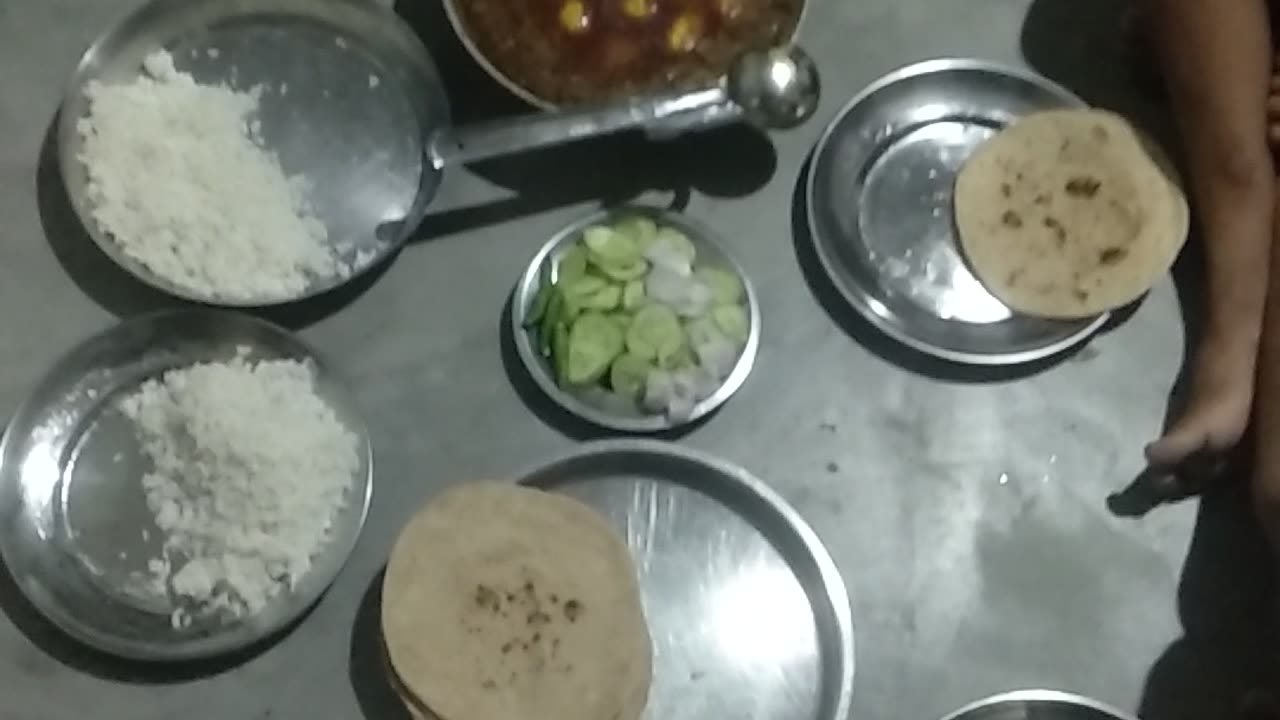 Hostal dinner time.