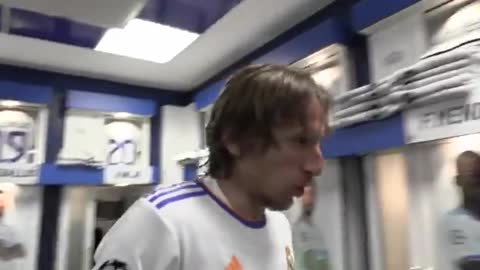 Modrić GOES CRAZY after WINNING against PSG | Champions League