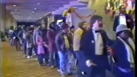 Great idea from the 1980s to round up criminals 😆😆