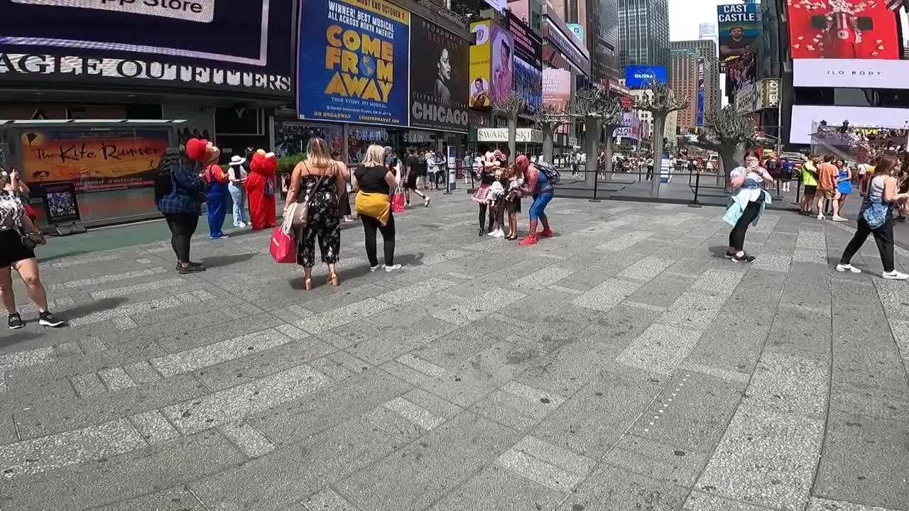 Cuidado con estas ESTAFAS en Nueva York Times Square