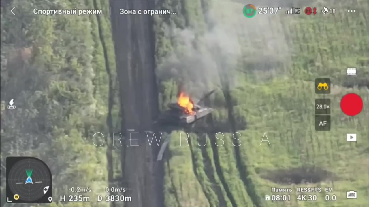 Destruction of a Ukrainian tank by a Lancet kamikaze drone