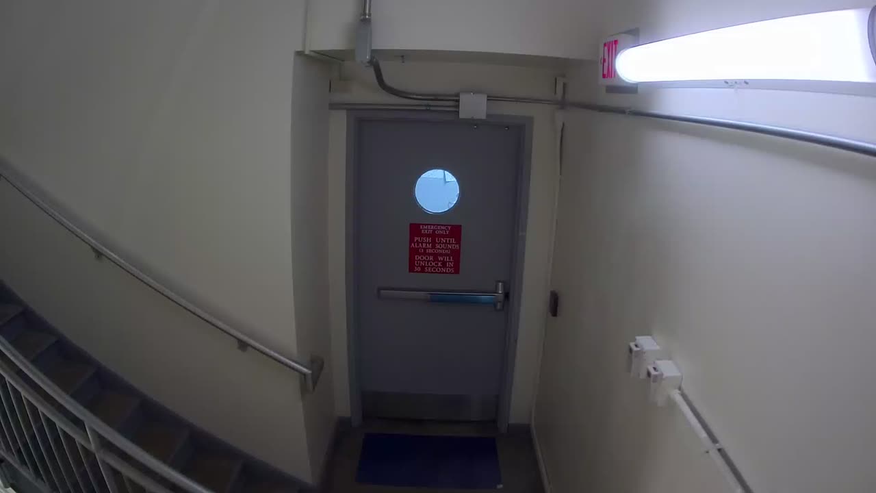 6129RHOBSBRSBST4Stairwell4_2021-01-06_14h40min01s270ms.mp4