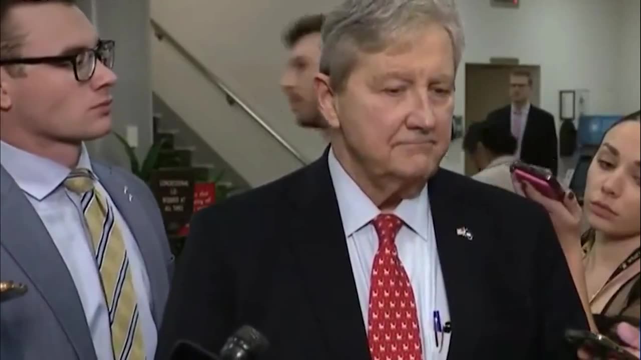 Sen Kennedy.