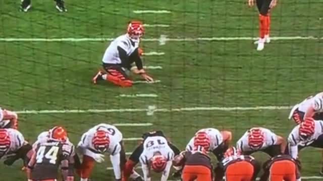 Cincinnati Bengals miss a field goal