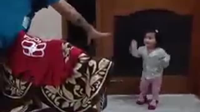 cute baby laughing papa ke sath masti #funny #laughing #cutebaby #viral #shorts #fatherdaughter