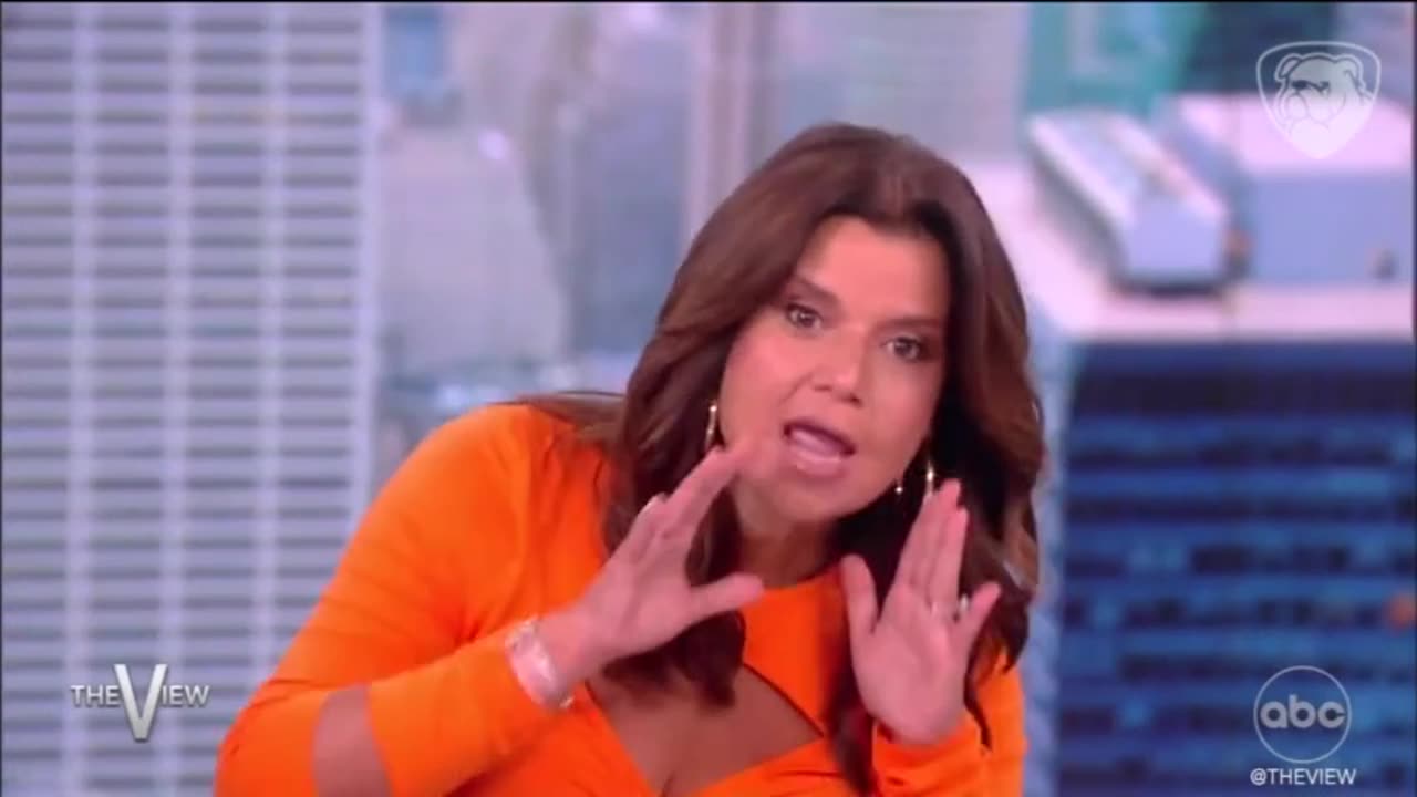 Audience Goes Wild As Ana Navarro Goes Psychotic