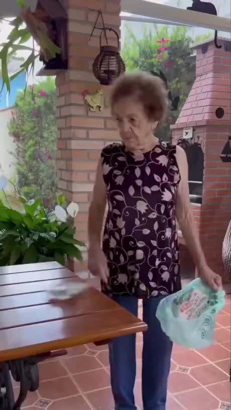 When I didn't buy a bag at the checkout