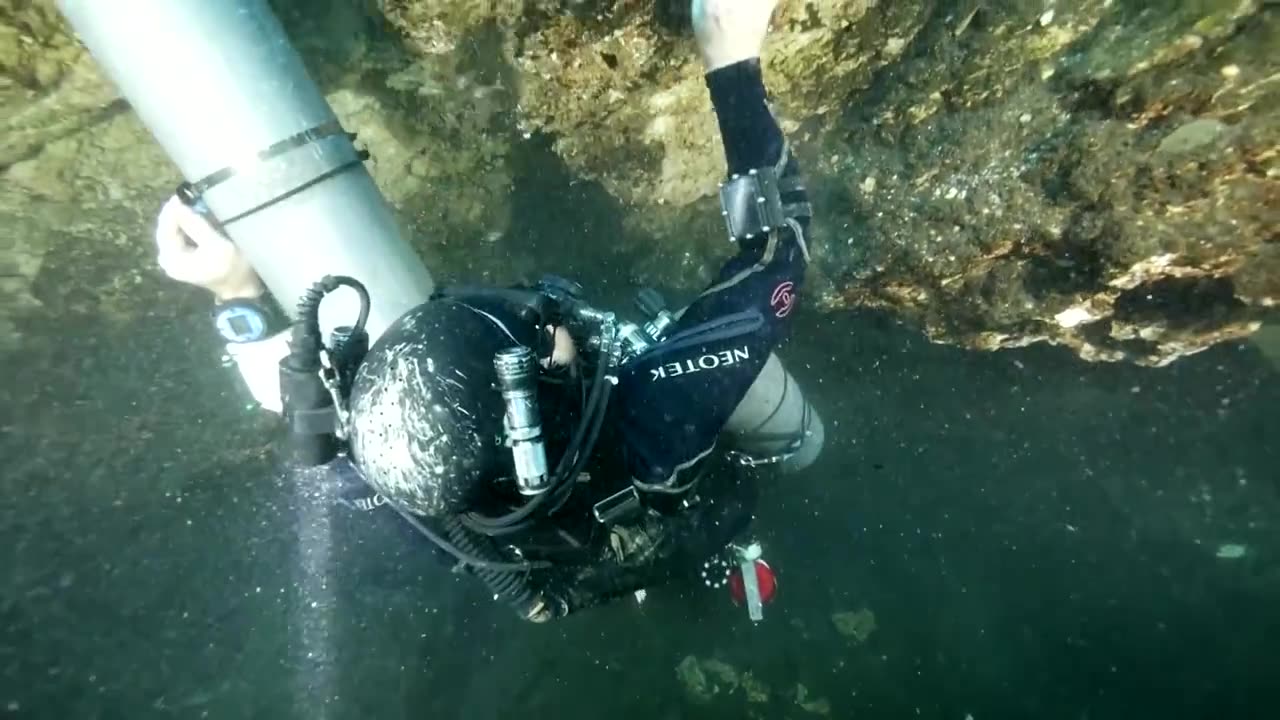 A sidemount cave video we made for Hollis in Mexico