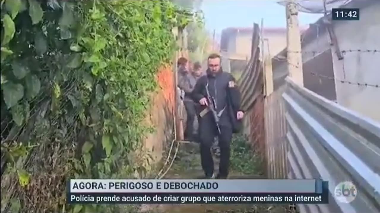 Jovem preso por crimes no Discord pede 'profissionalismo aos jornalistas'