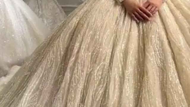 Wedding dress with jewels and pearls / say yes to the dress