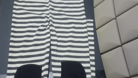 Papillon stripe pants