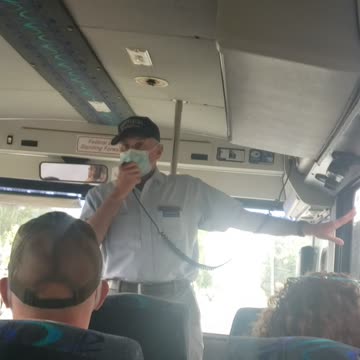 Tour guid telling us about gettysburg