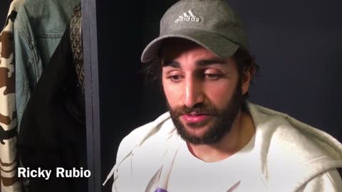 Donovan Mitche nos dice lo que ha aprendido de Ricky Rubio mientras este elogia al novato