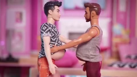 Mattel presenta... KEN INCINTA...Ma li lasciate vivere in pace sti bambini?