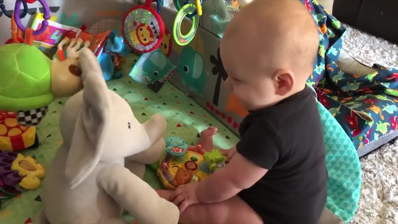 1000 Silly funny Things When Baby Playing