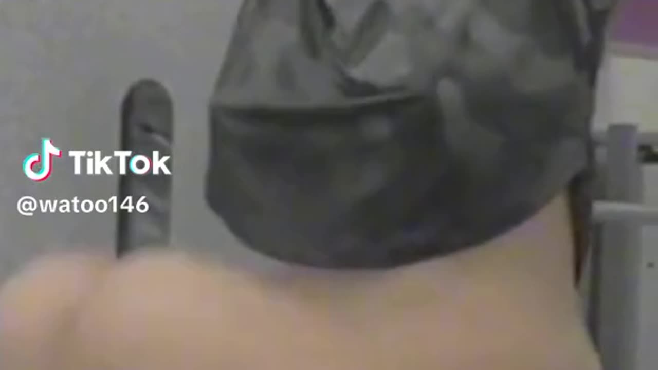TikTok Girl