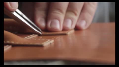 Manufacturing process of leather goods 6