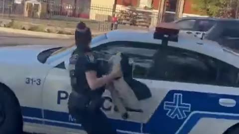 Montreal. 👮🤣 Great job!🇨🇦